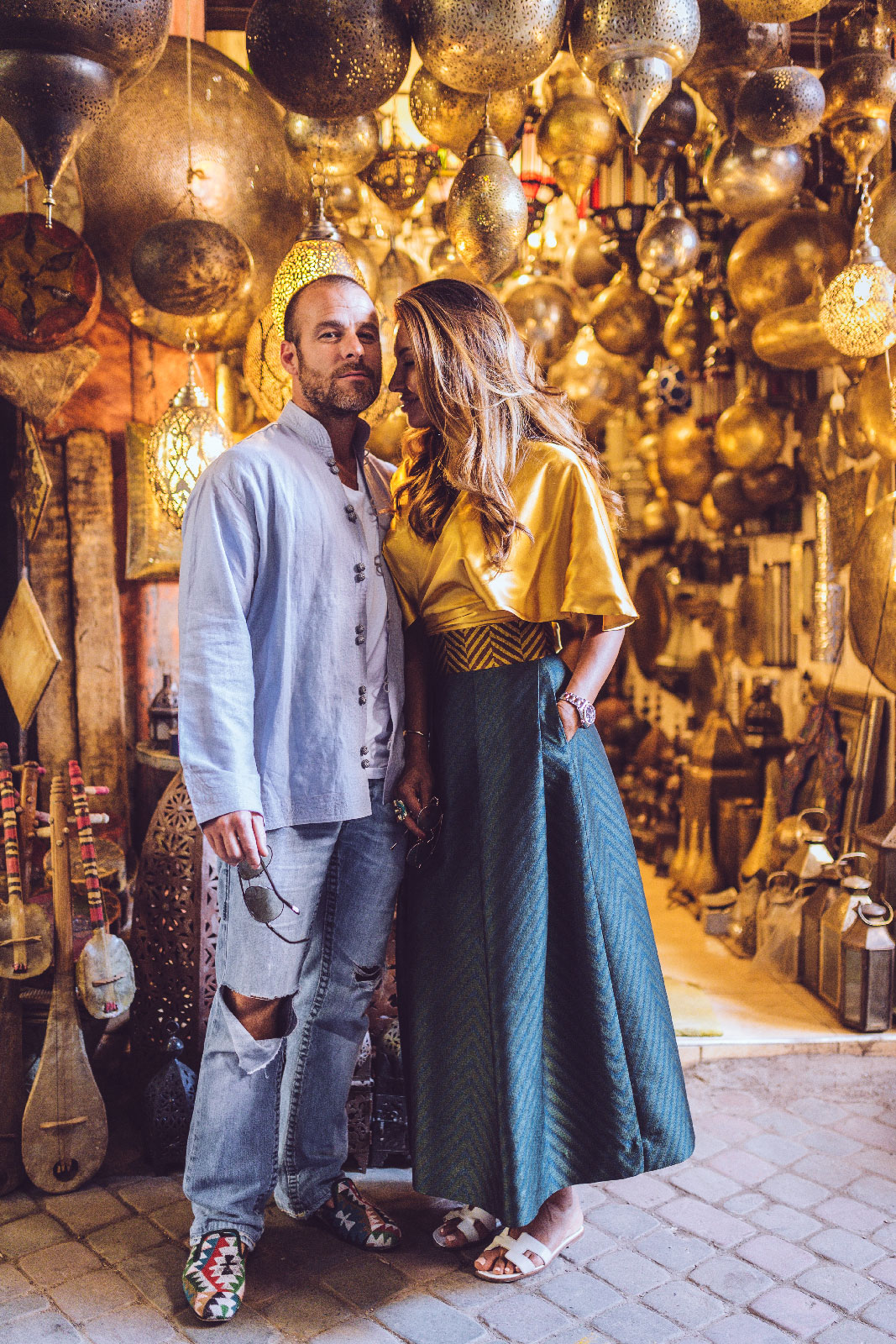 elopement in marrakech with traditional moroccan scenery and timeless atmosphere